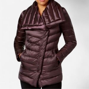 T Tahari Asymmetrical Pillow-Collar Puffer Coat Down Feathers